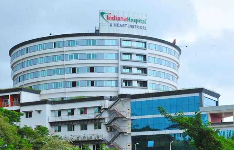 58 കാരന് നാലാമത്തെ തവണയും ഹൃദയം തുറന്ന് സങ്കീര്ണമായ അപൂര്വ ബൈപാസ് ശസ്ത്രക്രിയ വിജയകരമായി പൂര്ത്തിയാക്കി ഇന്ഡ്യാന ആശുപത്രി; നേട്ടം കൈവരിച്ചത് ഡോ. മൂസക്കുഞ്ഞിയുടെ നേതൃത്വത്തില്