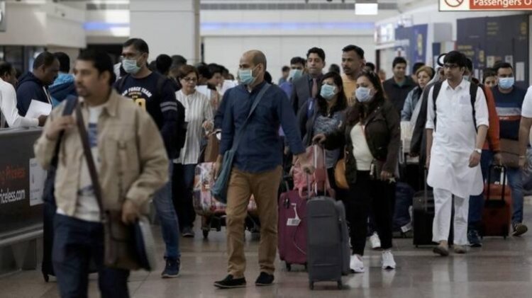 India UAE Flight News: യാത്രാവിലക്ക് നീങ്ങി; അംഗീകൃത വാക്സിന് എടുത്തവര്ക്ക് ഇനി യുഎഇ യില് പോവാം