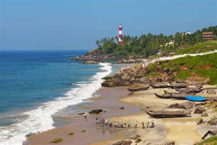 സംസ്ഥാനത്ത് കൂടുതല് ലോക്ക് ഡൗണ് ഇളവുകള്; ബീച്ചുകള് നാളെ തുറക്കും,മാളുകള്ക്ക് ബുധനാഴ്ച മുതല് അനുമതി