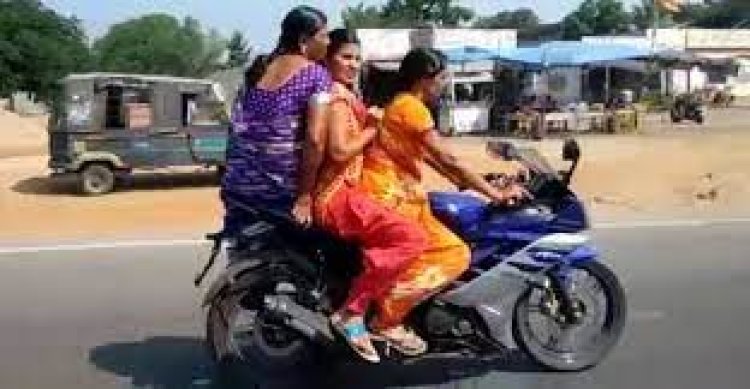 ജയിപ്പിച്ചാൽ ടൂവീലറില് ട്രിപ്പിളടി അനുവദിക്കാമെന്ന് യുപിയിലെ പാര്ട്ടി നേതാവ്!